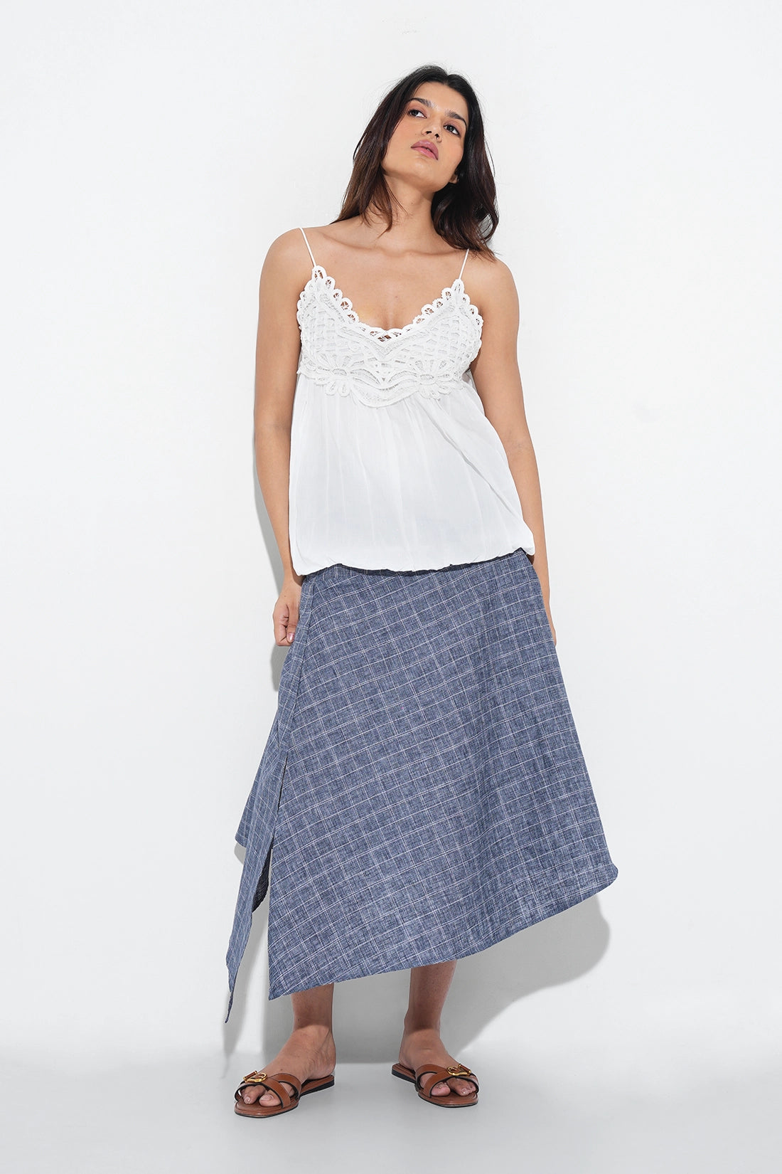 Asymmetric Checkered Slit Skirt