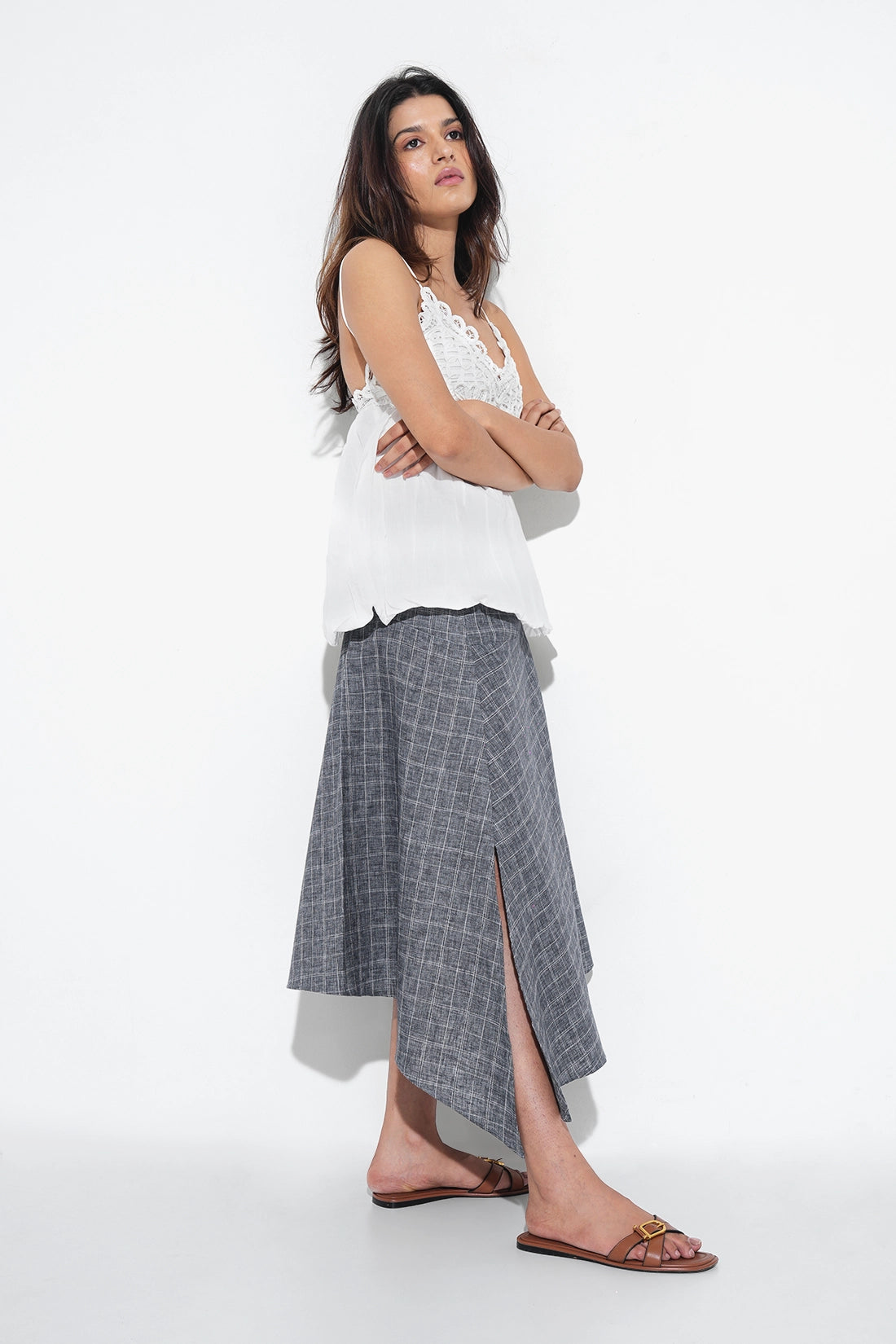 Asymmetric Checkered Slit Skirt