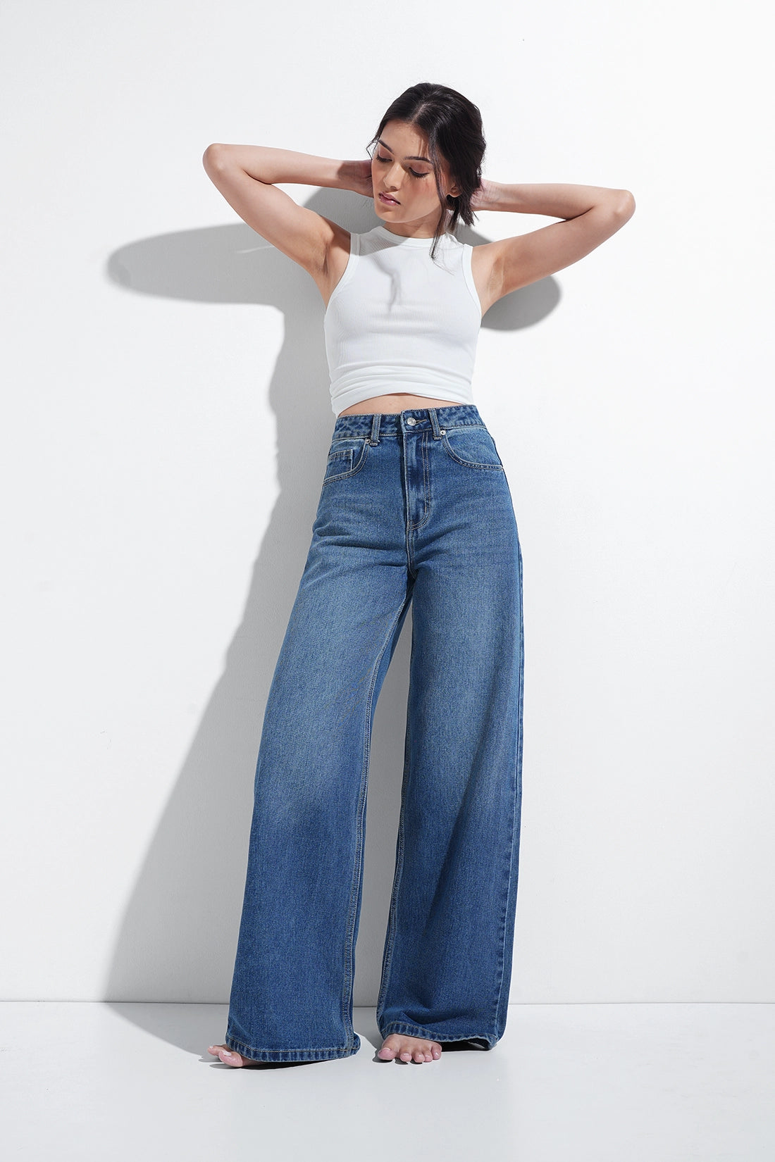 B019 Straight Leg Jeans