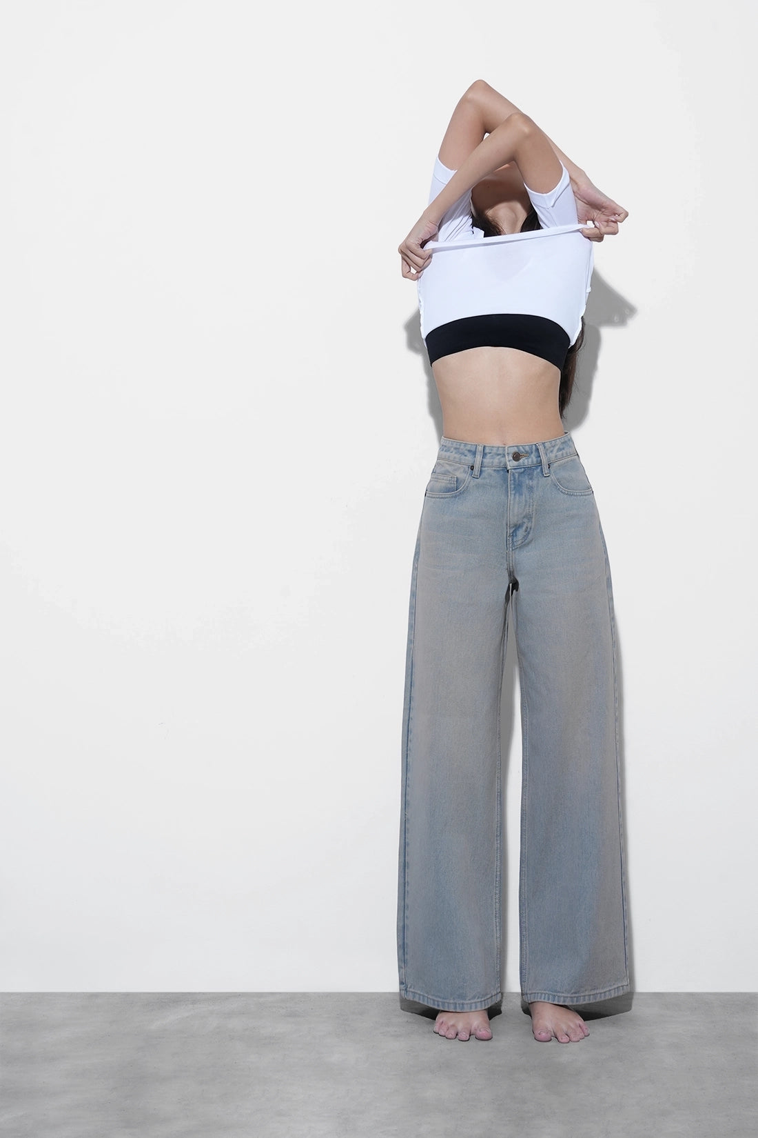 BLR1 High-Rise Straight Jeans