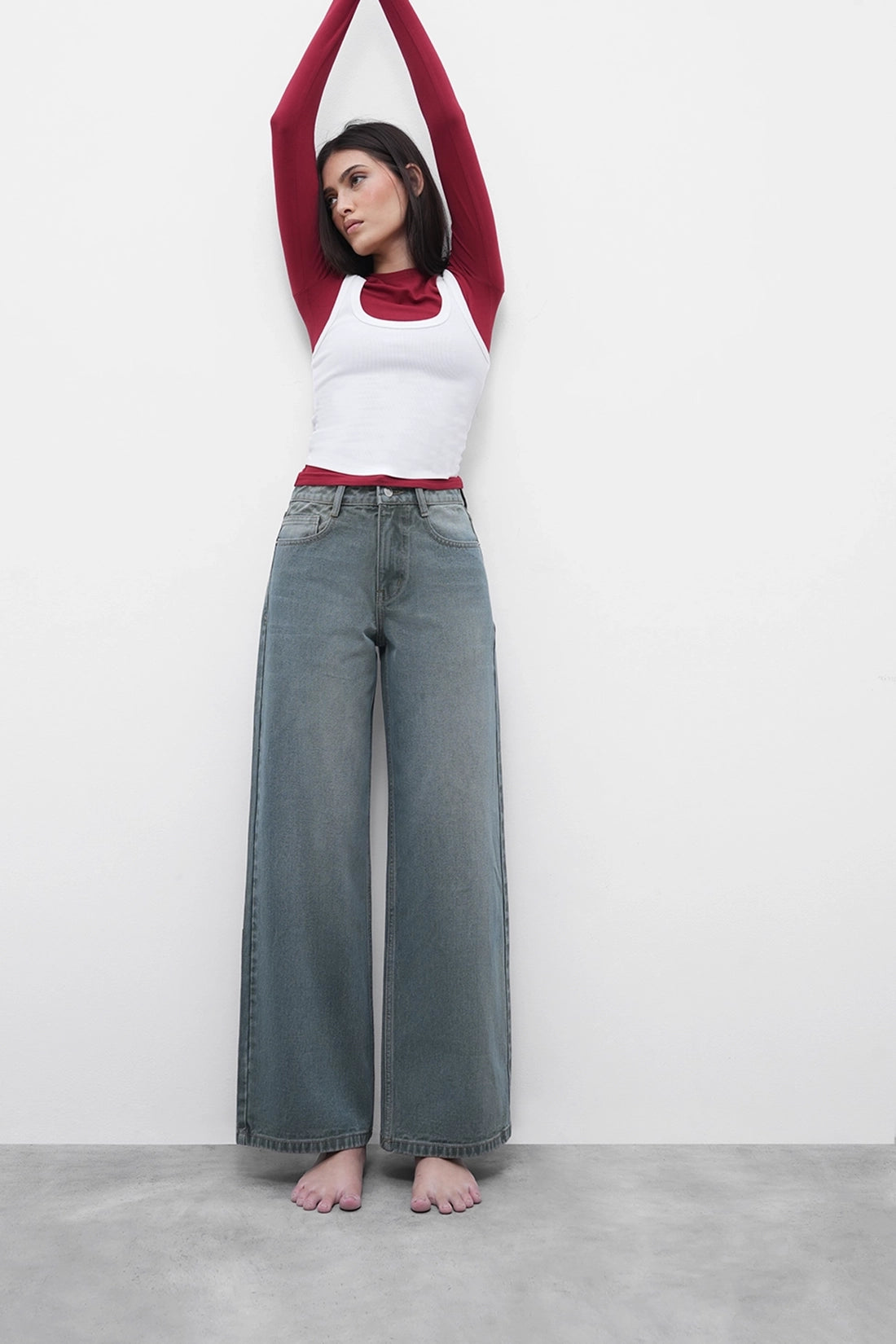 BLR3 High-Rise Straight Jeans