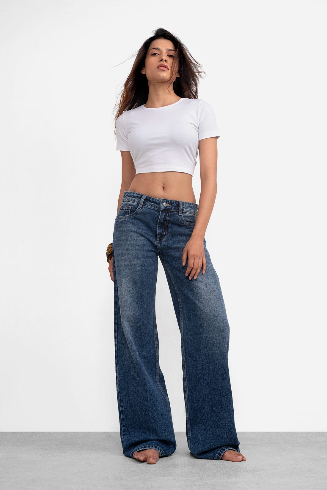 White Cropped Fitted T-Shirt