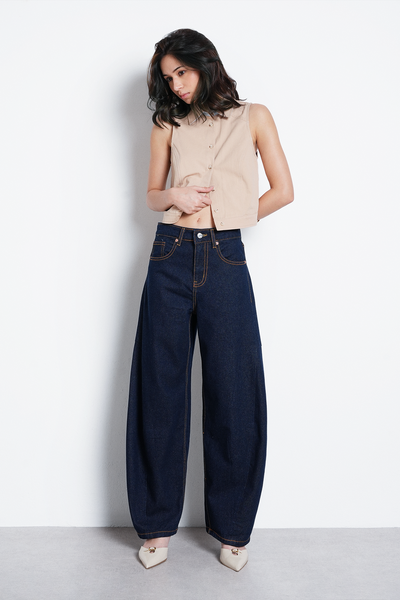 Raw Wash Barrel Fit Jeans