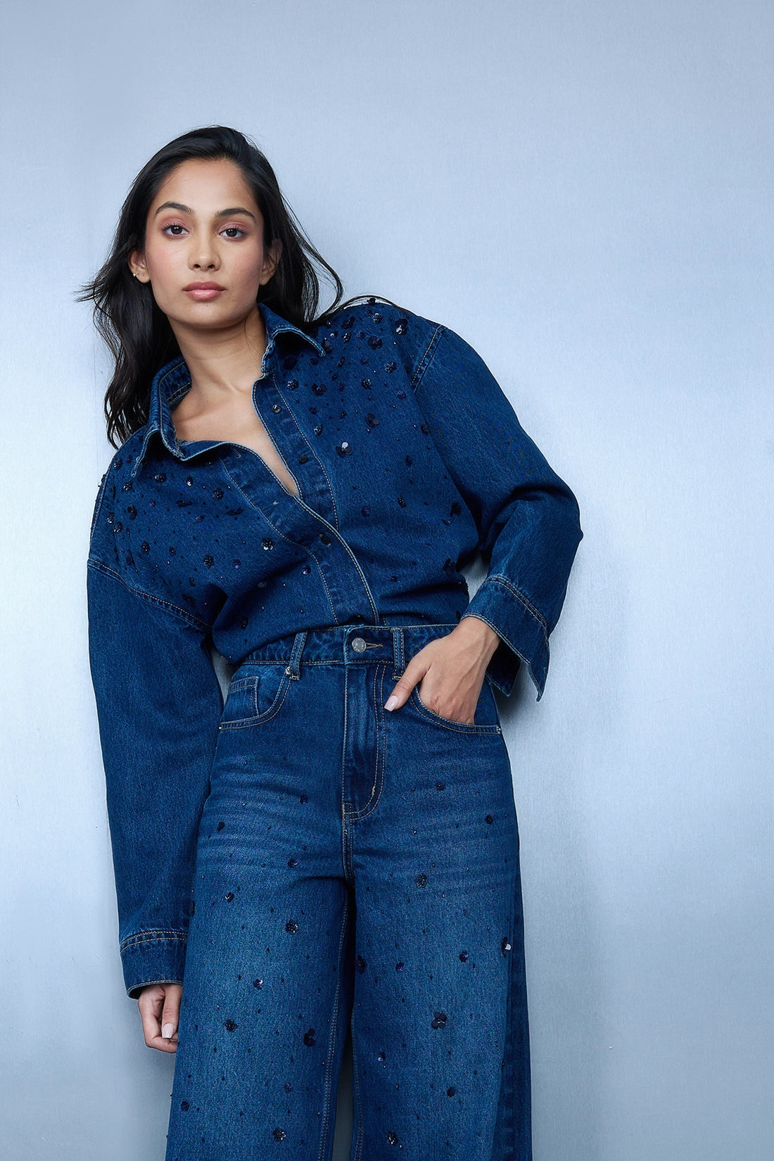 Sequin-Embroidered Crop Leg Jeans