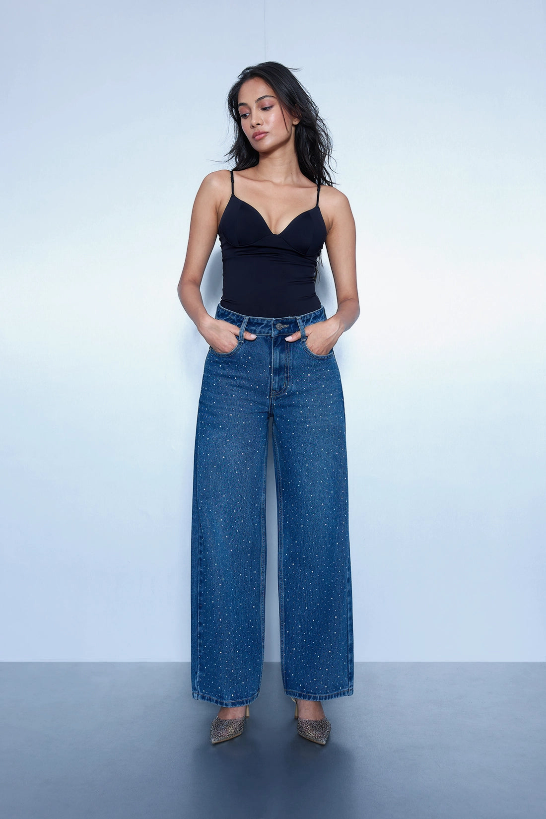 Studded High Rise Straight Jeans - Blue