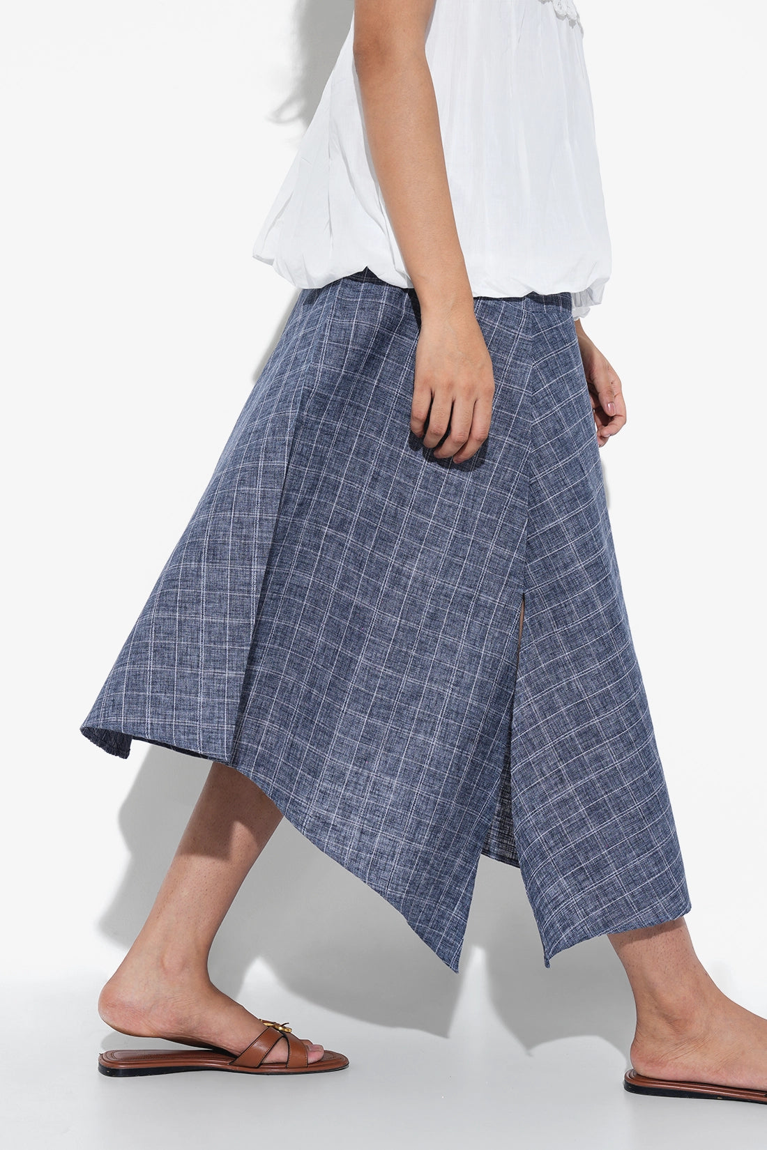 Asymmetric Checkered Slit Skirt