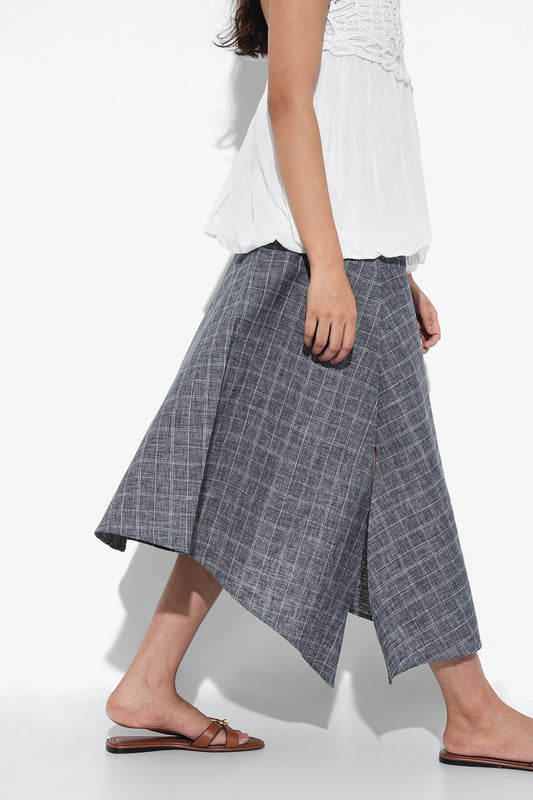 Asymmetric Checkered Slit Skirt