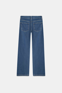 B010 Straight Leg Jeans