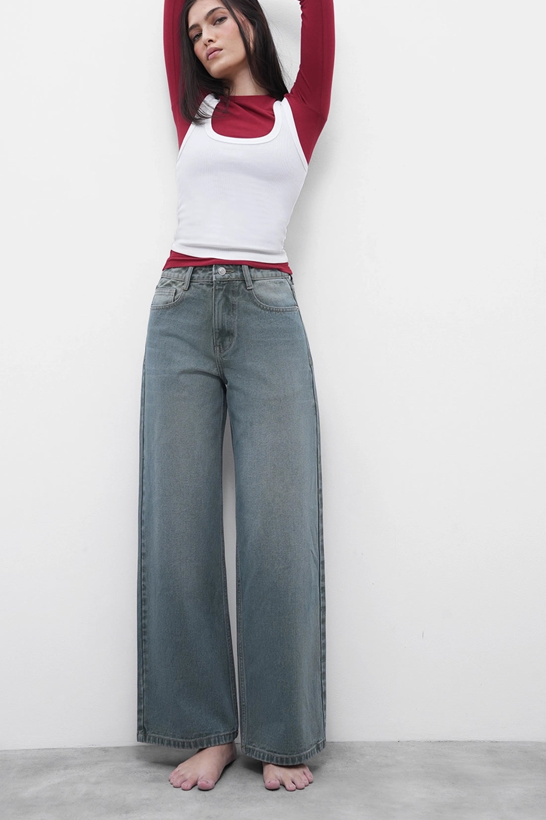 BLR3 High-Rise Straight Jeans