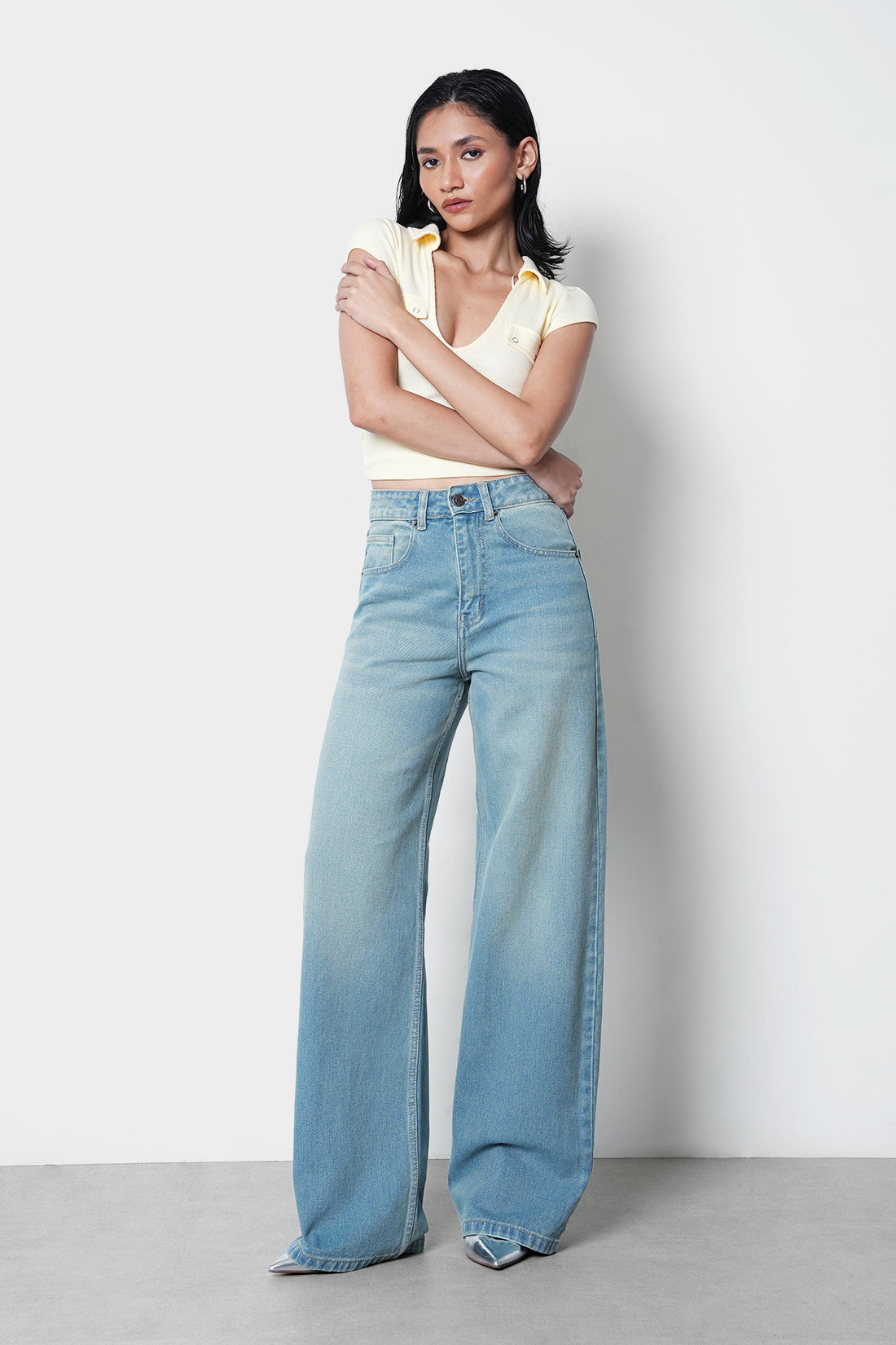 BLR11 High-Rise Straight Jeans