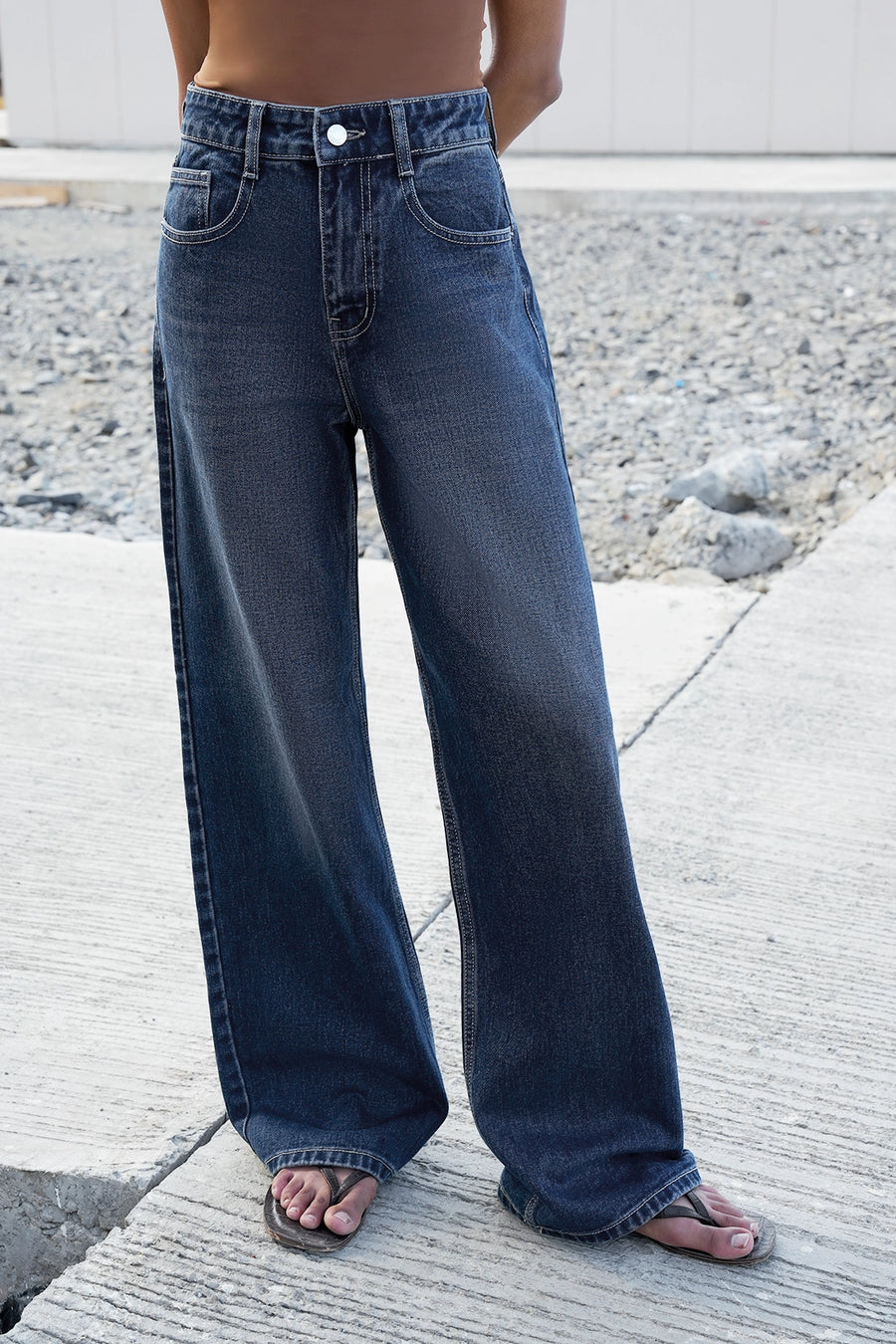 BLR8 Classic Straight Tinted Jeans
