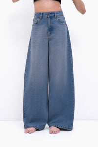 Cloud Tint Baggy Jeans