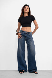 Black Cropped Fitted T-Shirt