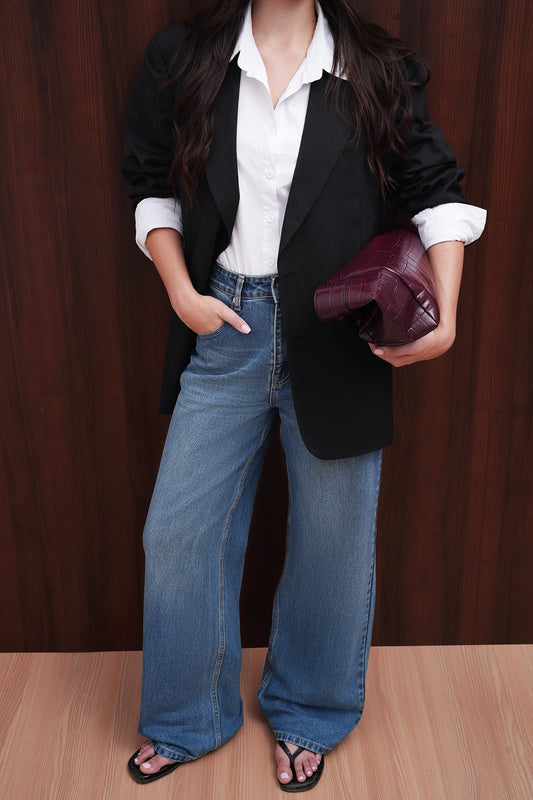 B08 Straight Leg Jeans