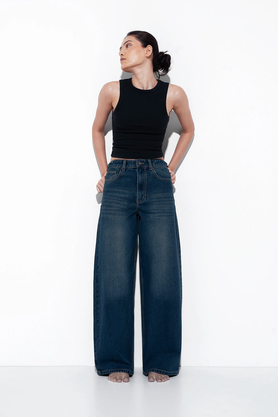Black Ribbed Round Neck Top
