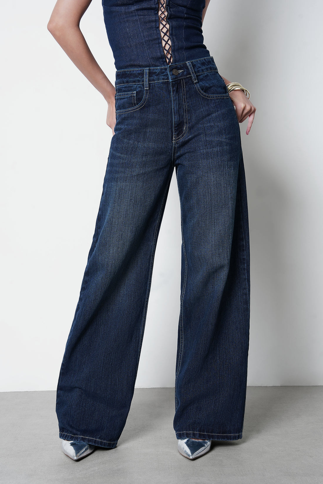Dark-Wash Slubbed Straight Jeans