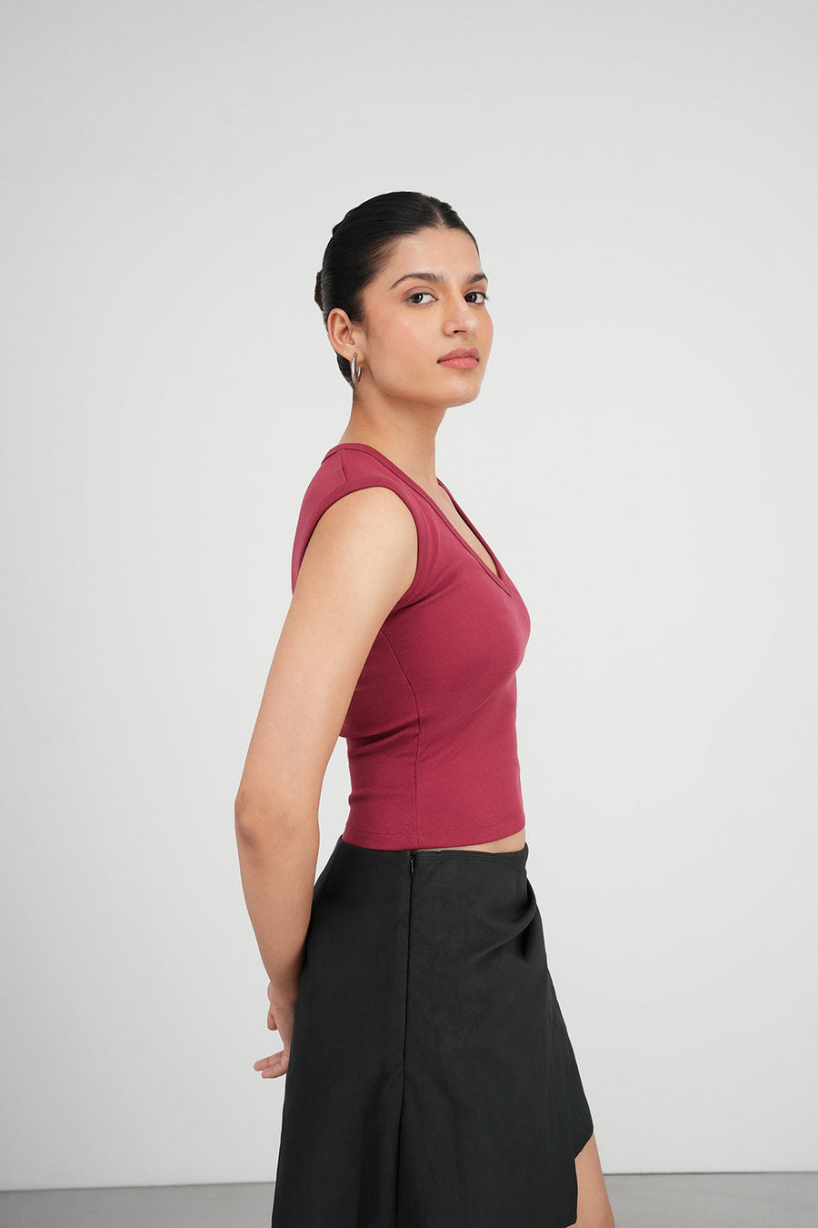Faded Rose V-Neck Ribbed Top