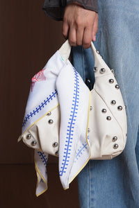 Graphic Printed Scarf