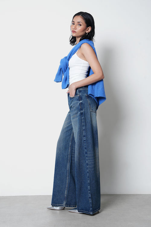Mid-Rise Tinted Straight Jeans