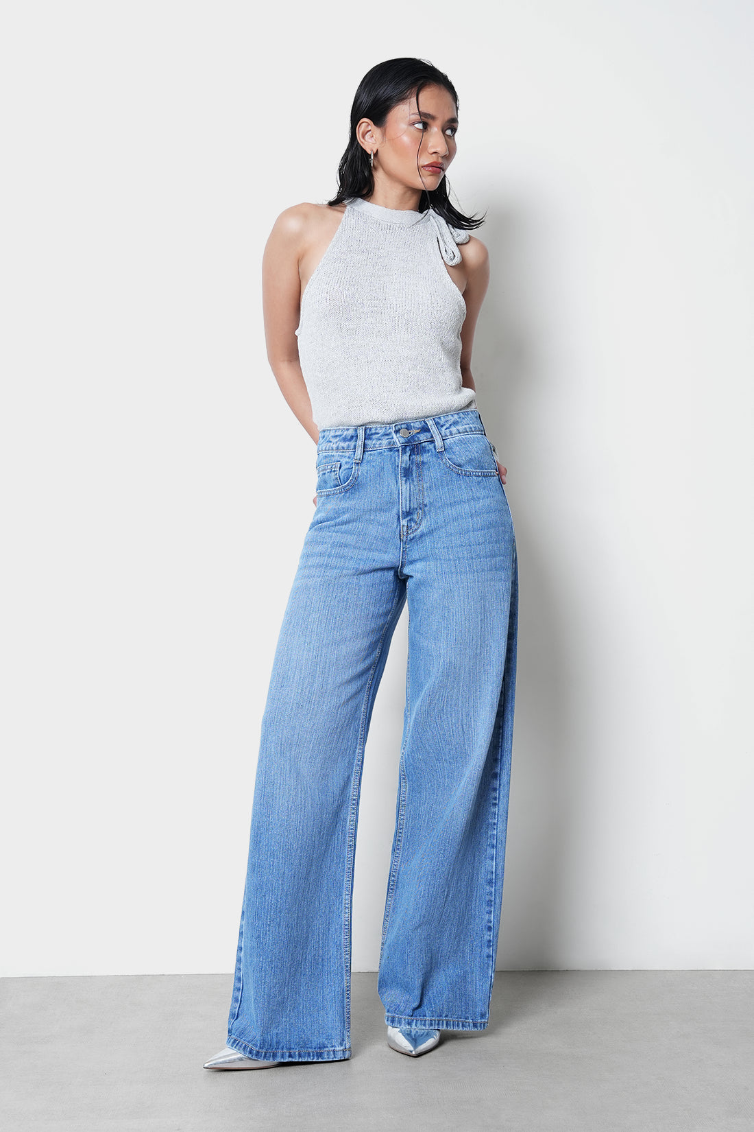 Mid-Wash Slubbed Straight Jeans