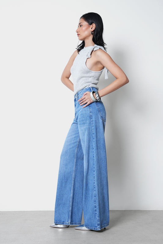 Mid-Wash Slubbed Straight Jeans