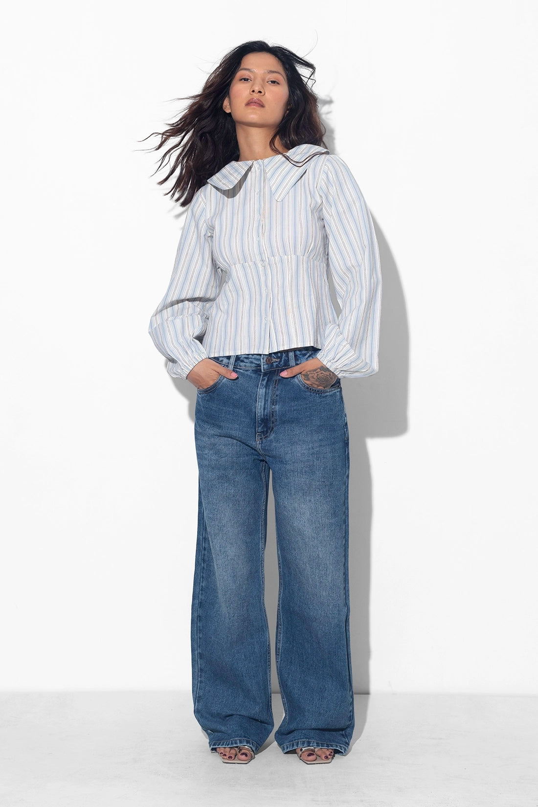 Fitted Shirt With Peter Pan Collar