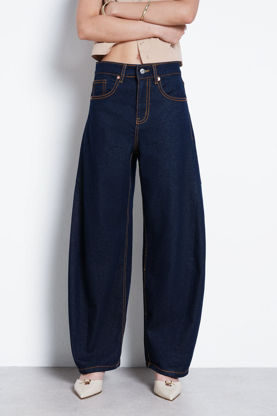 Raw Wash Barrel Fit Jeans