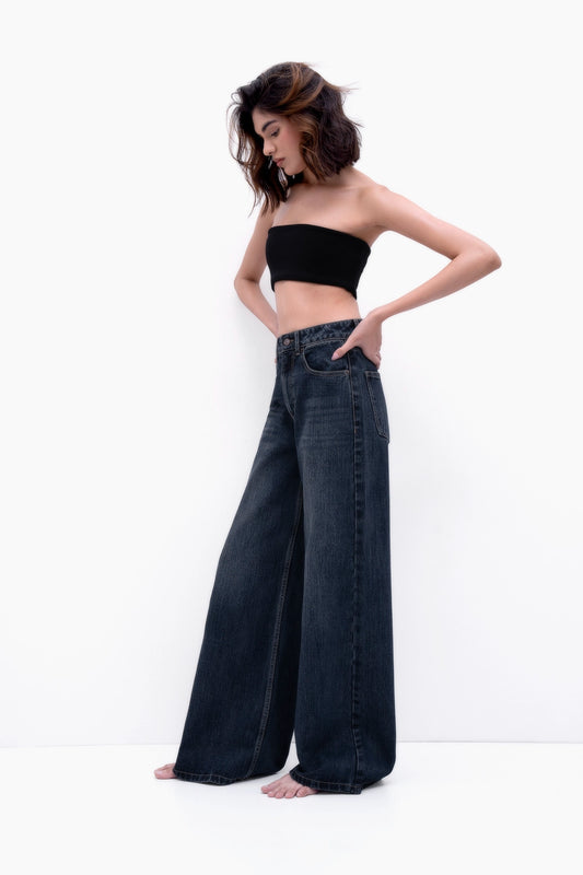 Slubbed Effect Straight Fit Jeans