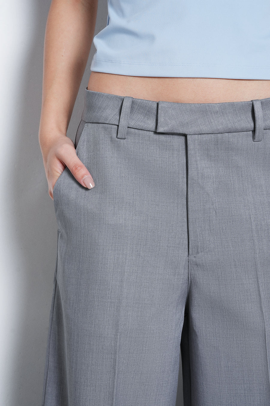 Tailored Crop Leg Trouser- Grey