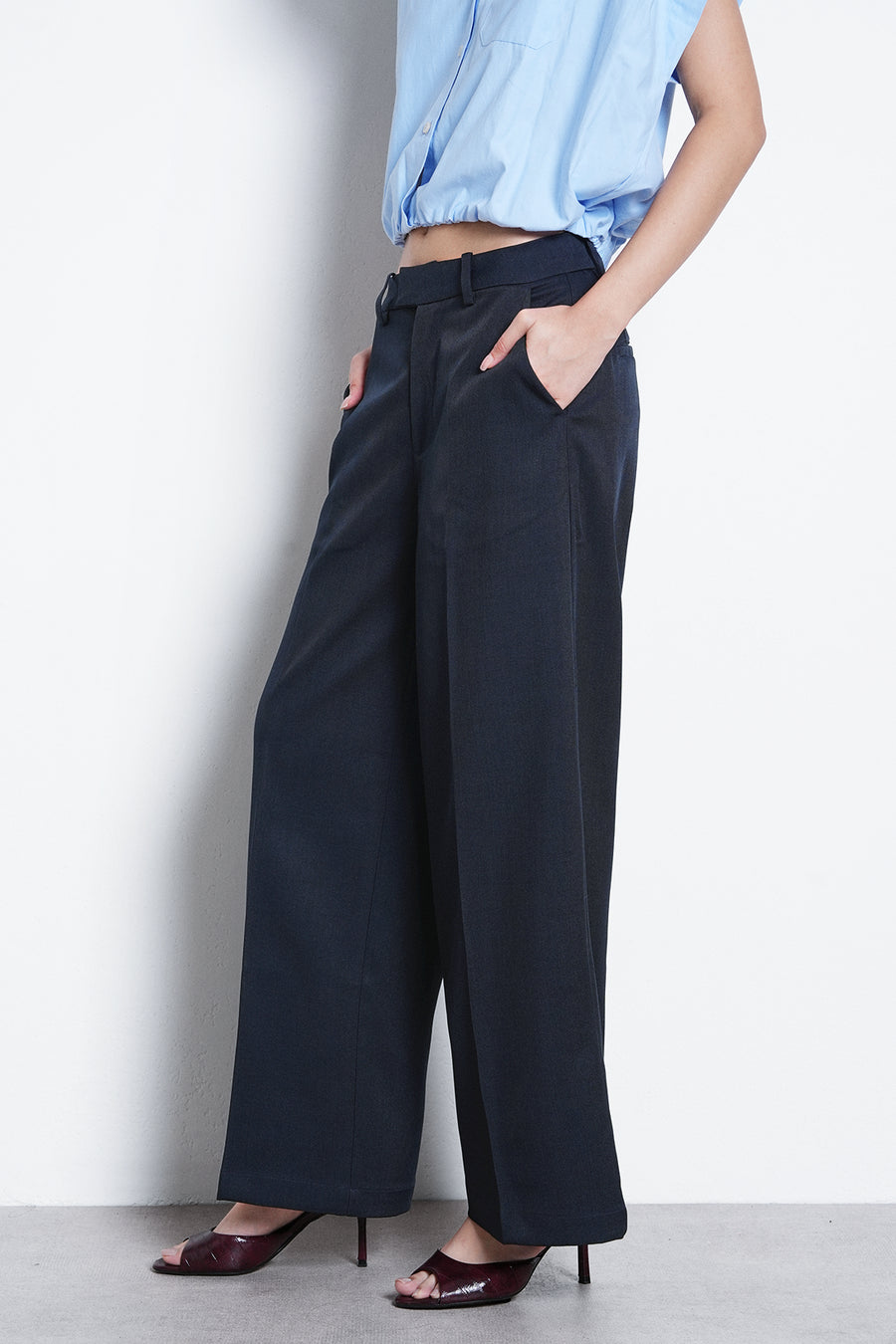 Tailored Crop Leg Trouser- Navy