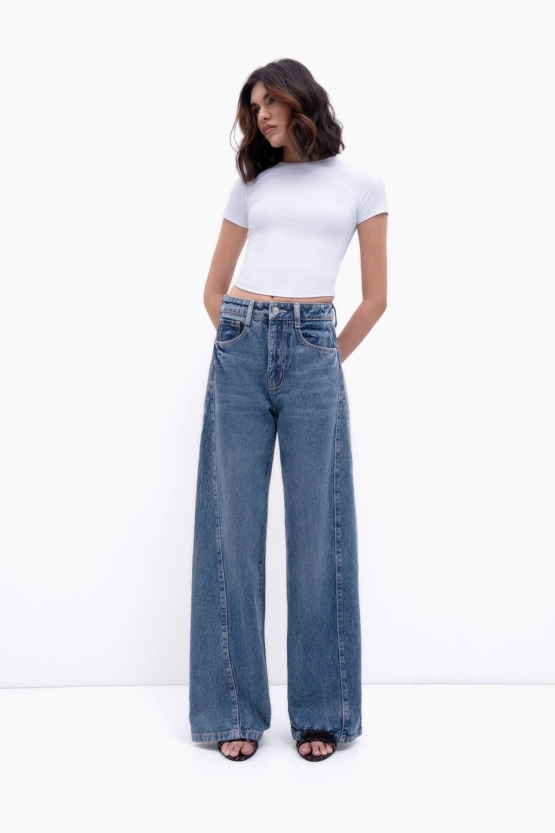 Tailored Panel Wide-Leg Jeans