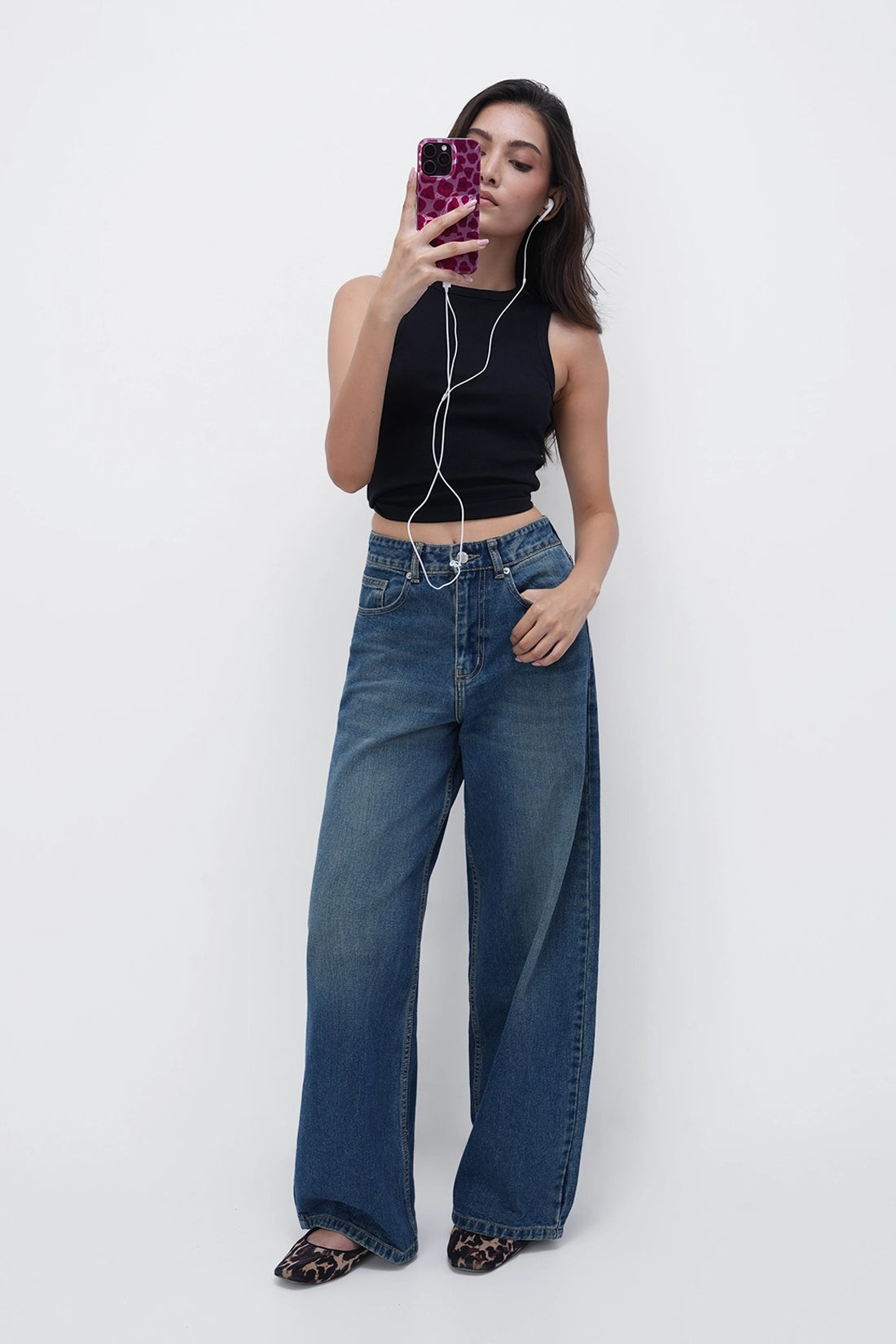 Vintage High-Rise Baggy Jeans