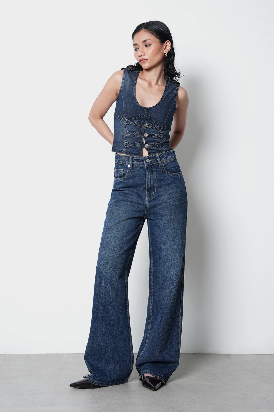 Vintage Wash Straight Fit Jeans