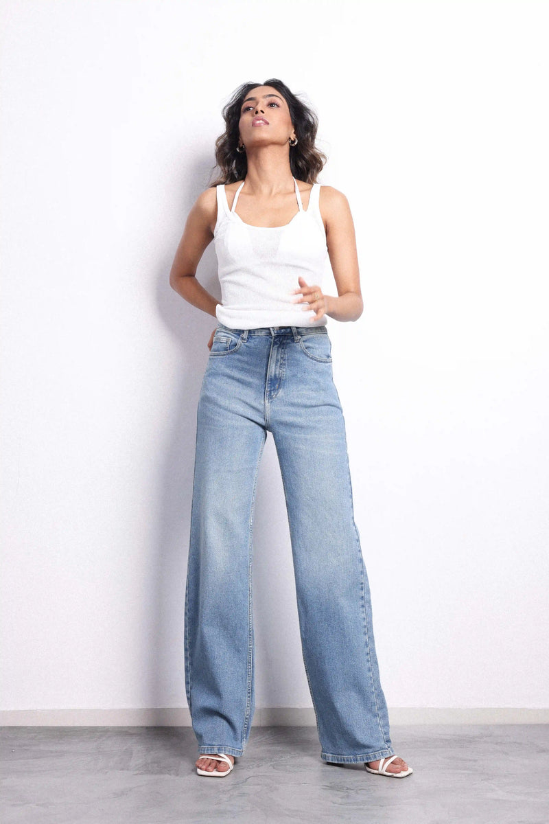 B01 Straight Leg Jeans