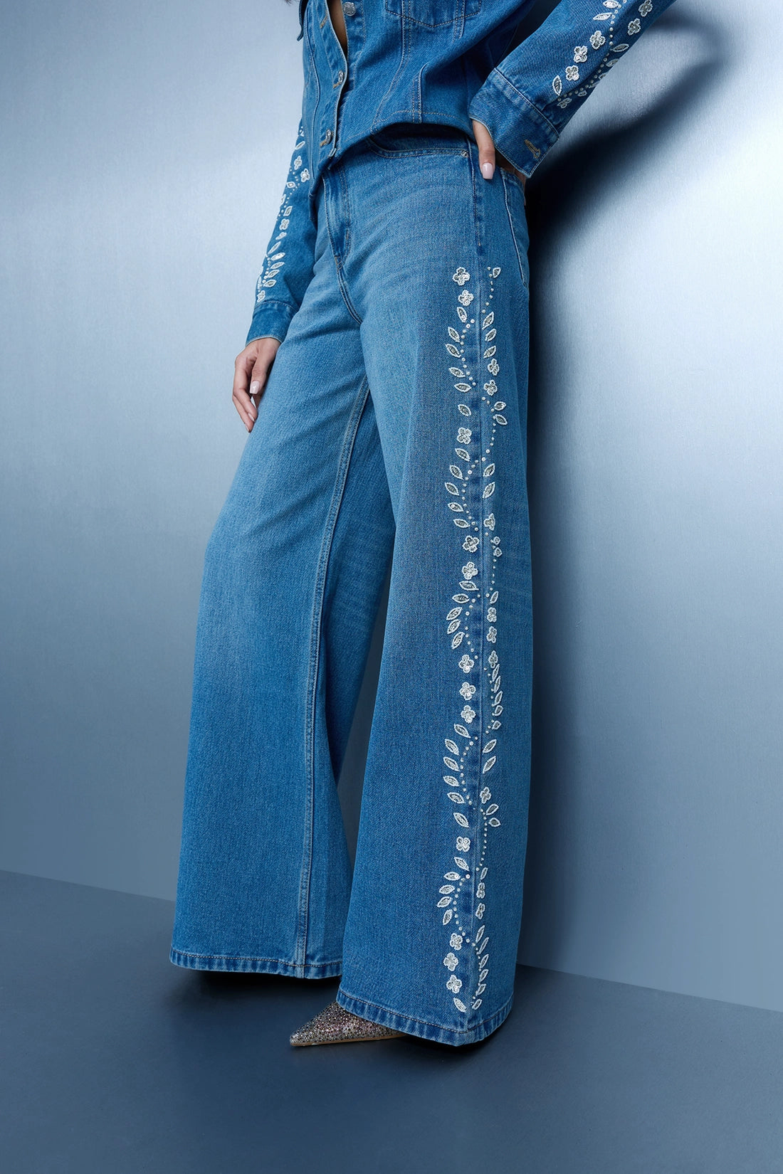 Hand Embroidered Floral Straight Jeans - Blue