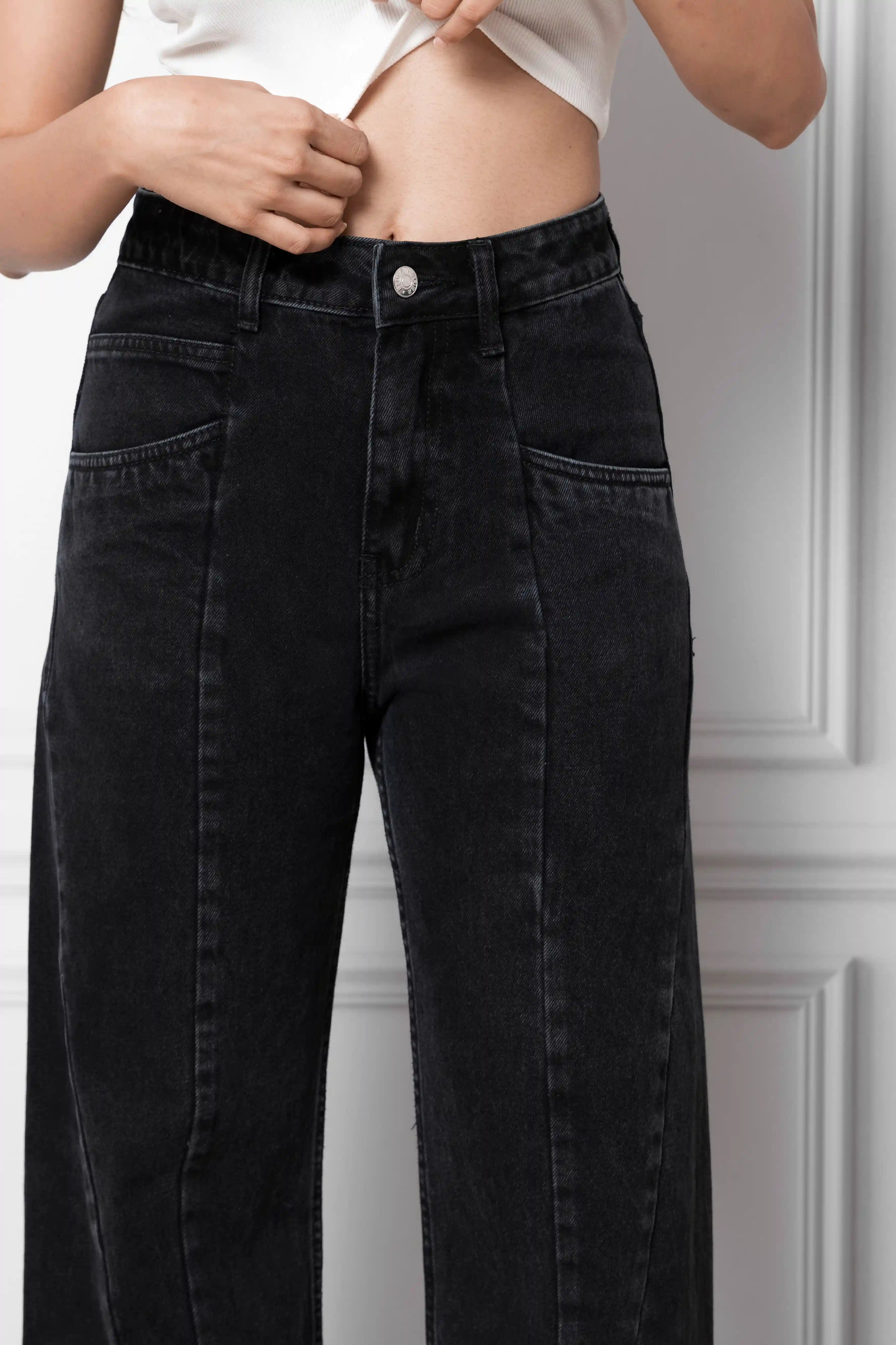 Black Cross Pleated Straight Fit Jeans