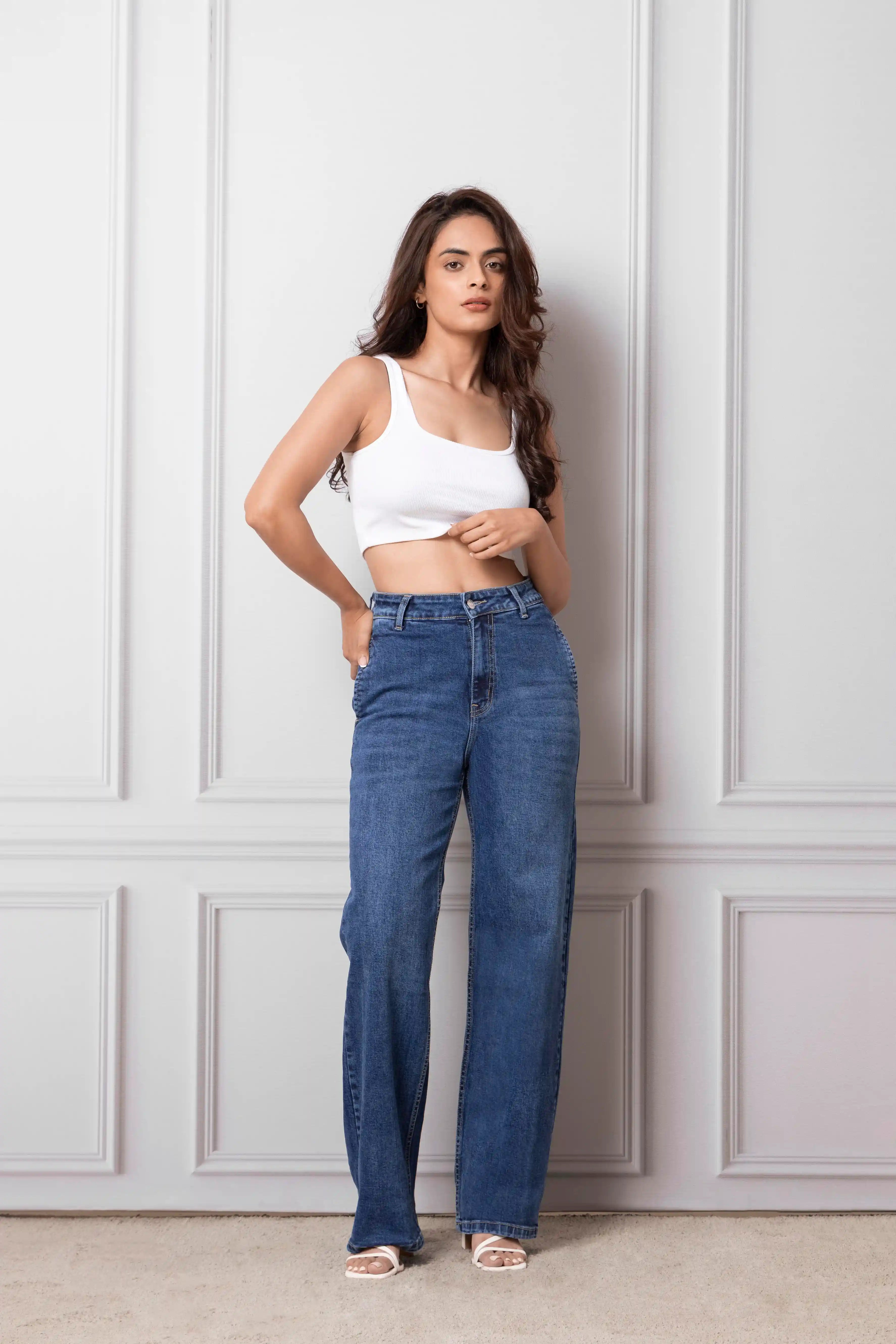 Back Pleated Straight Fit Jeans