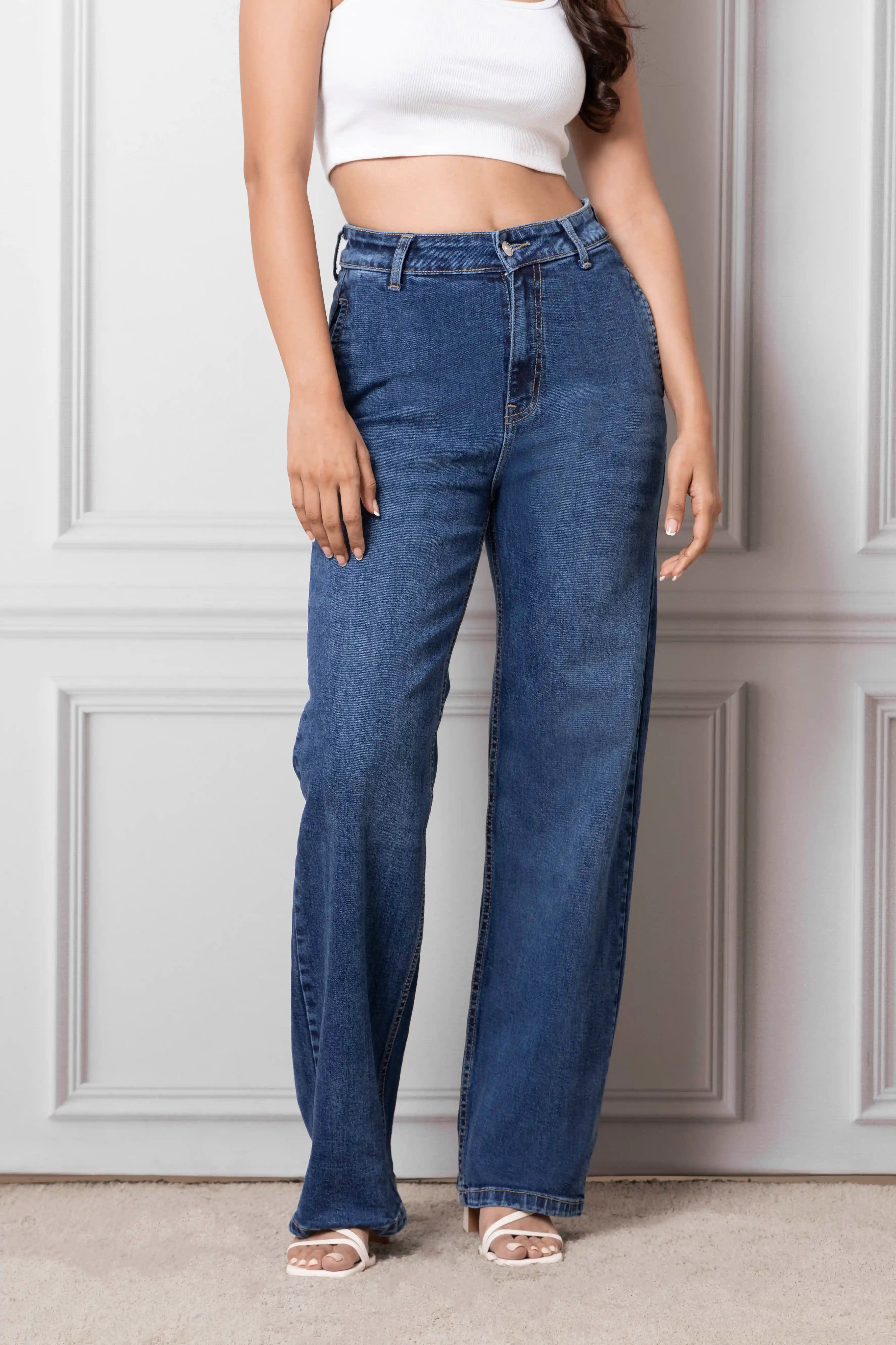 Back Pleated Straight Fit Jeans