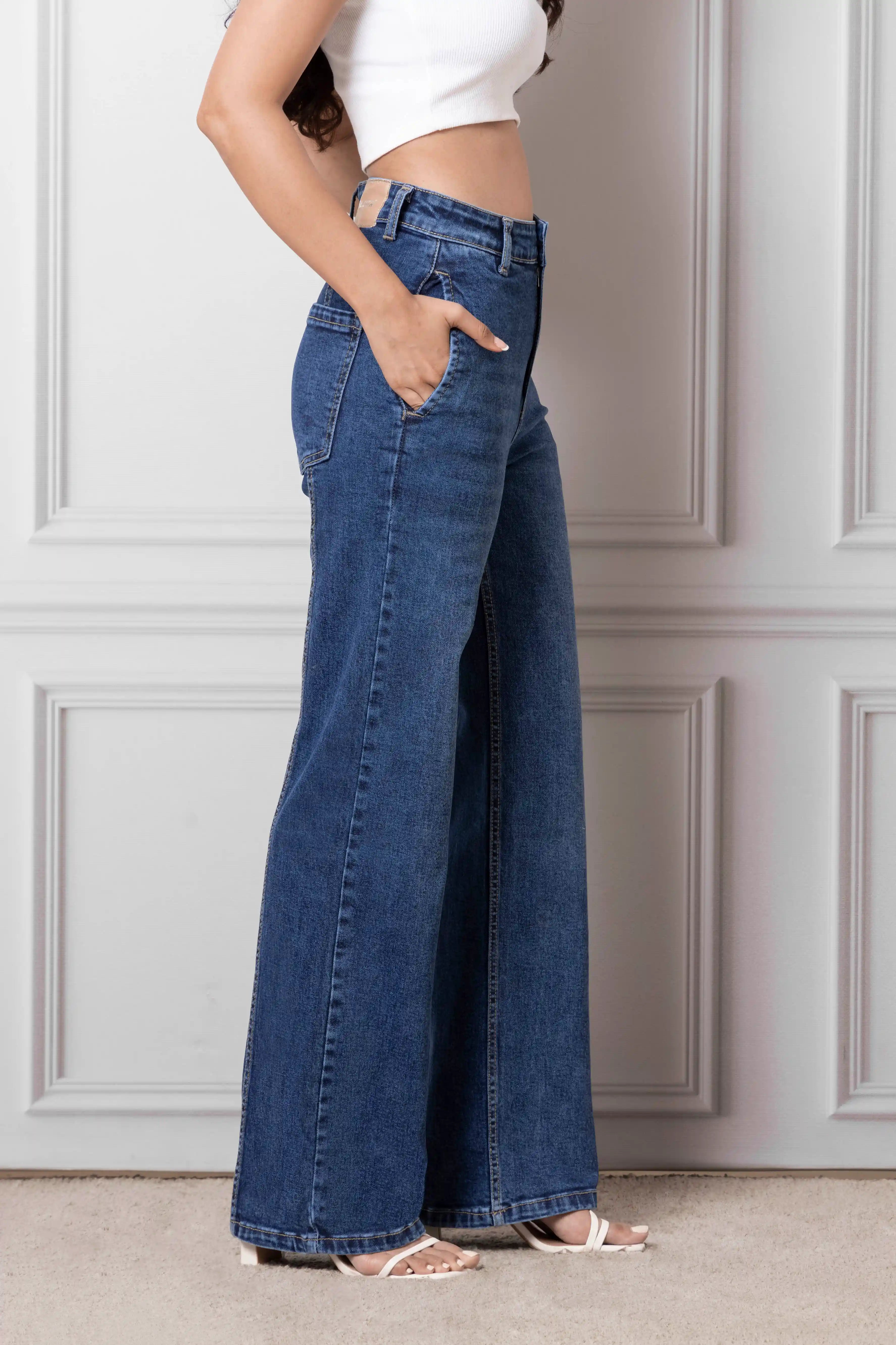 Back Pleated Straight Fit Jeans